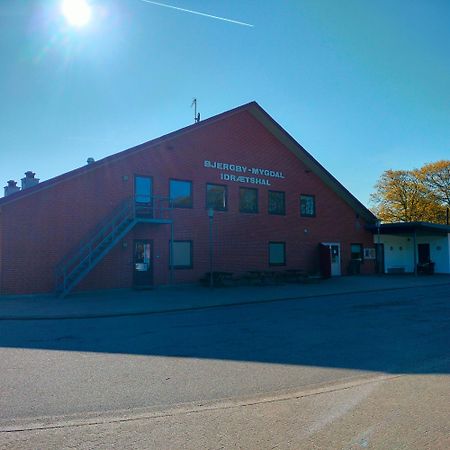 Bjergby Guesthouse Hjørring Exterior foto